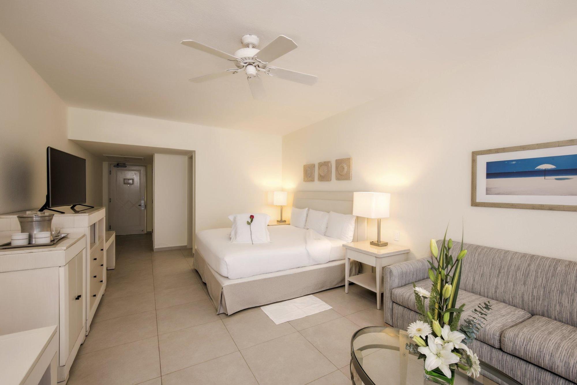 Hilton Cancun Golf & Spa Hotel