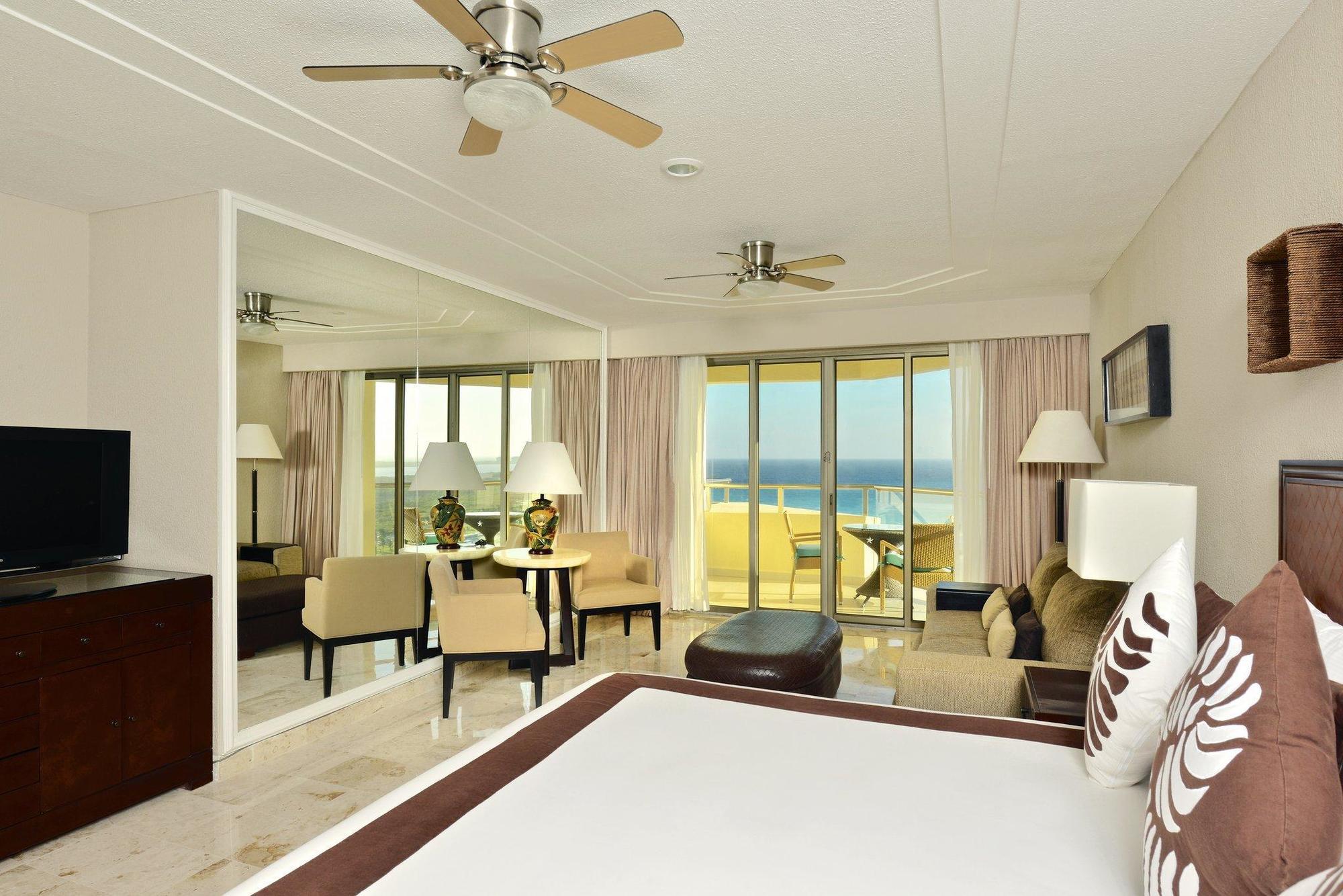 Hotel Hilton Cancun Golf & Spa Cancun